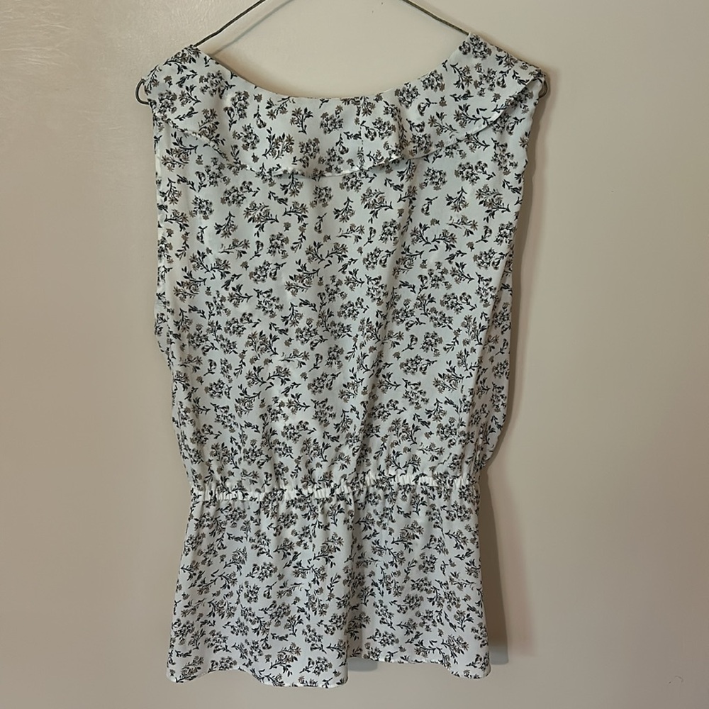 Max Studio Floral Ruffle Blouse - XL - Picture 4 of 6